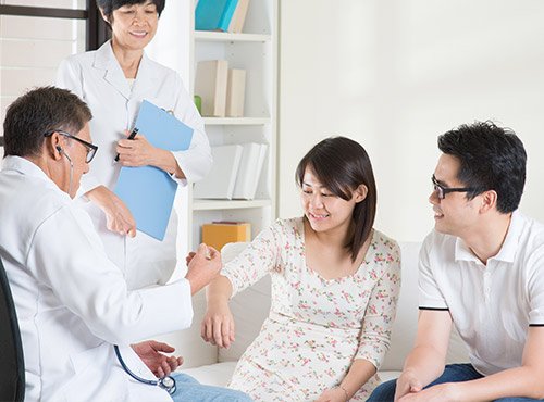 妊婦さん・妊活中の方必見! 夫婦で予防接種を受けて、風疹・麻疹から生まれてくる赤ちゃんを守りましょう