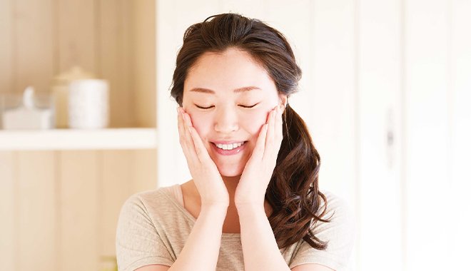 汗をかくのに肌はカサカサ・・・「うっかりインナードライ肌」になっていませんか?