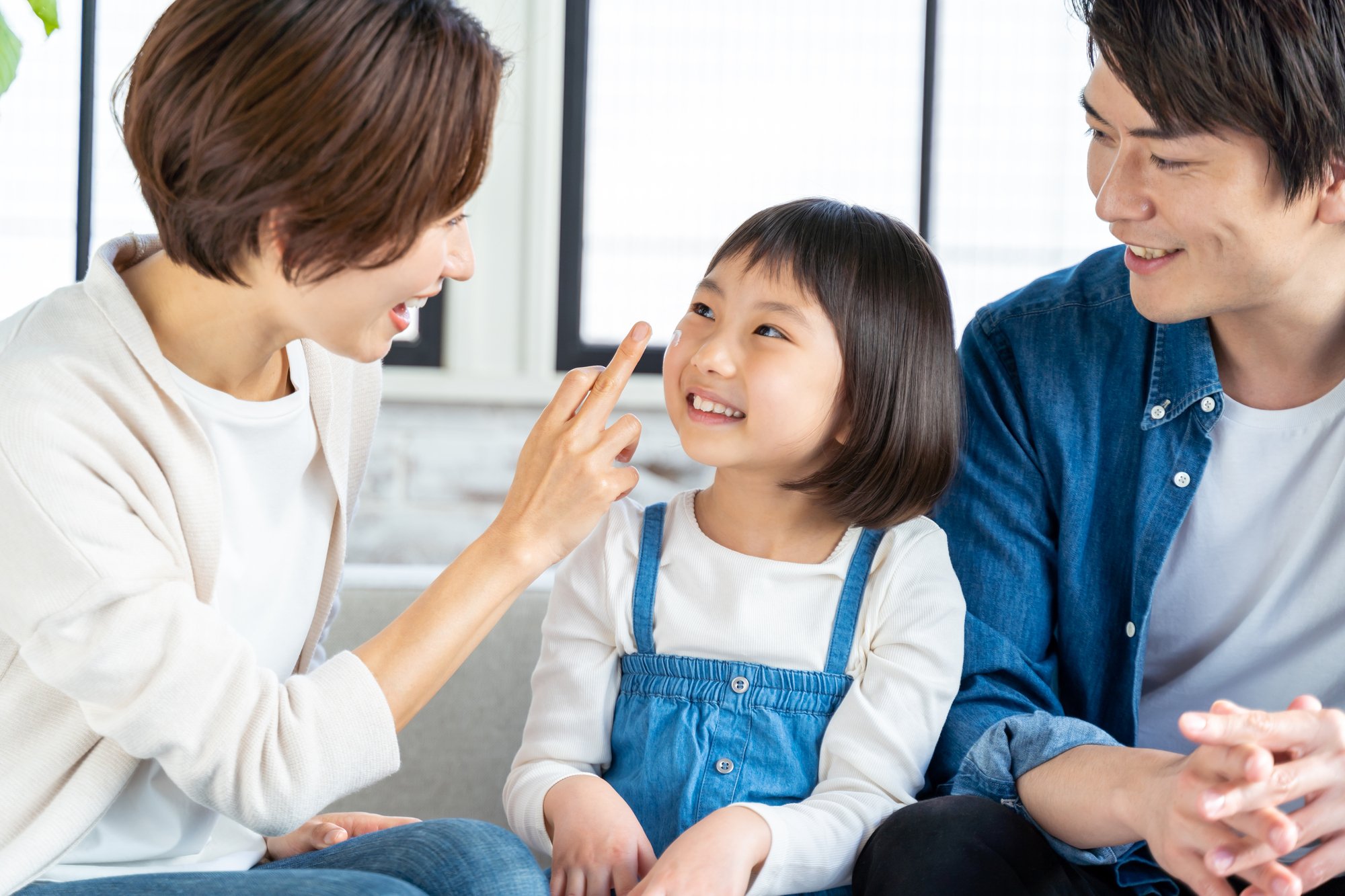 日焼け止めを子どもに塗る習慣づけ