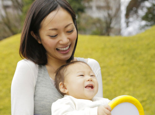 要チェック 赤ちゃんを連れたお出かけの持ち物リスト ベビー 赤ちゃん ナチュラルサイエンス For Mama Kids Smile
