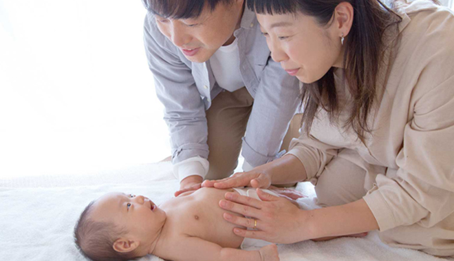 新生児の肌荒れ・皮むけ、どう防ぐ？－沐浴＆保湿ケア方法を動画で学ぼう―