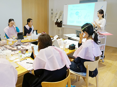 main-visual