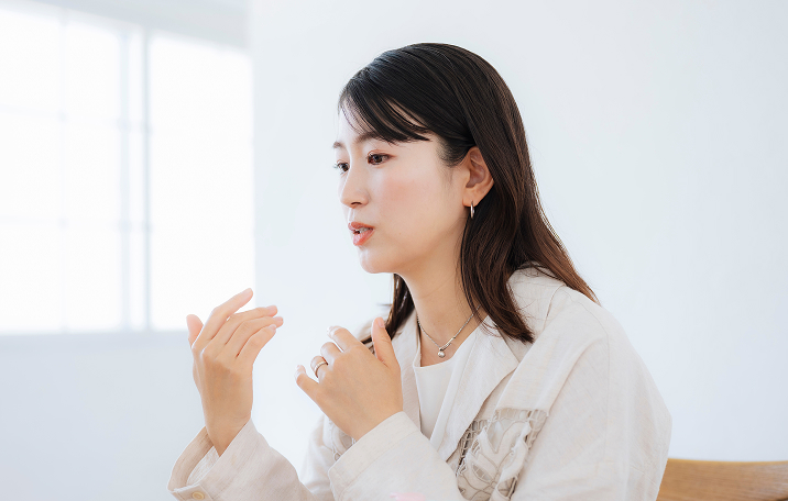 小さなときめきの先で信頼はゆっくり育つ